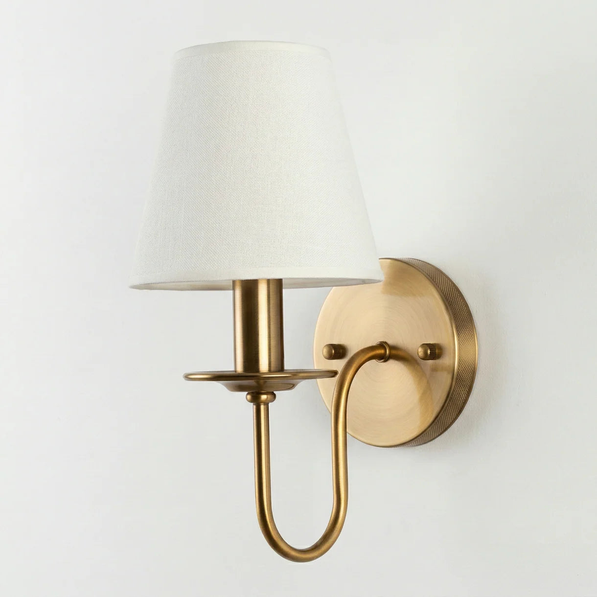 Luminária Arandela Moderna Clássica Metal Cúpula Tecido Austin